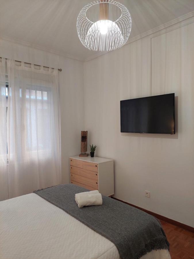 Apartamento Piso luminoso, amplio y tranquilo en Casco Viejo Bilbao Exterior foto