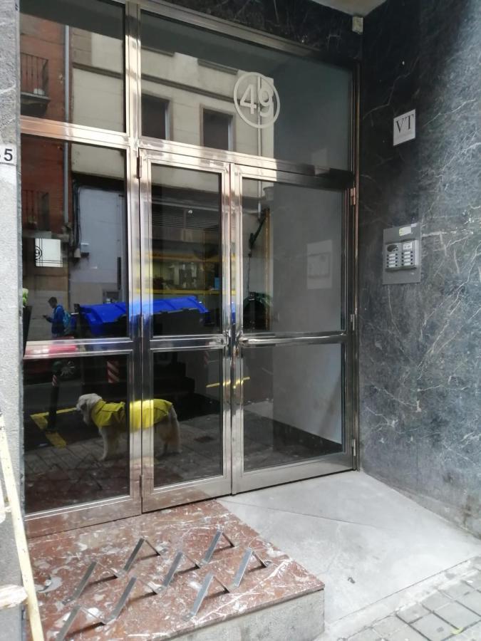Apartamento Piso luminoso, amplio y tranquilo en Casco Viejo Bilbao Exterior foto