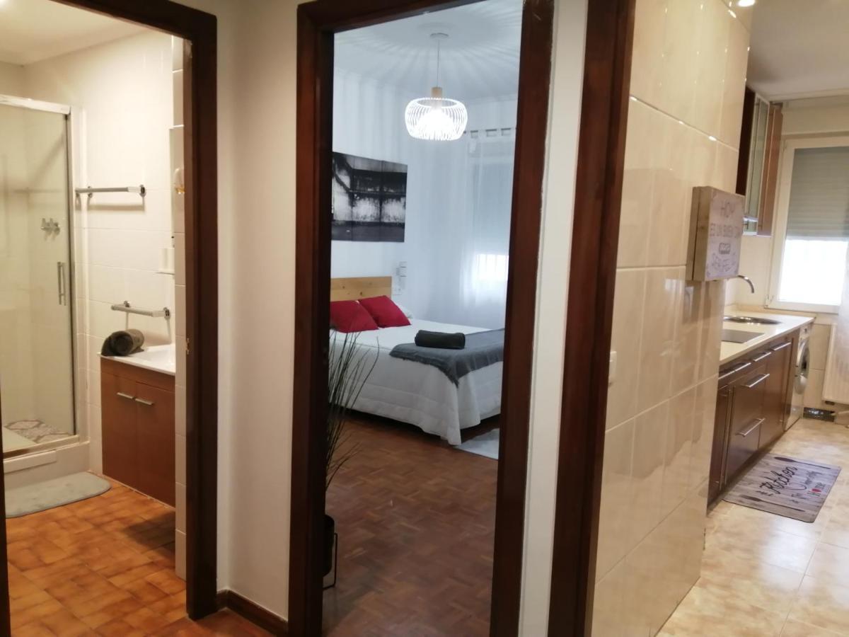 Apartamento Piso luminoso, amplio y tranquilo en Casco Viejo Bilbao Exterior foto
